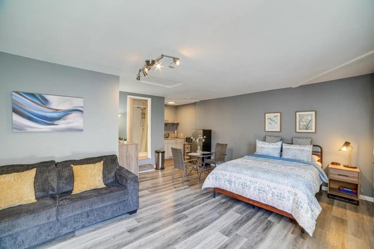 Spacious Studio With Private Entry Moreno Valley Bagian luar foto